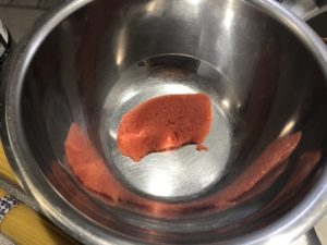 たらこパスタの準備!たらこをボールへ!
